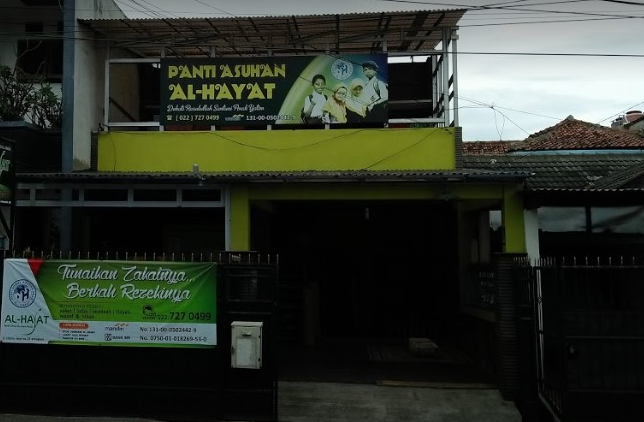 Panti Asuhan Anak Al Hayat