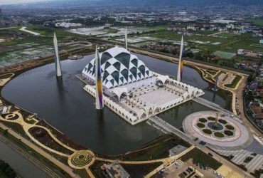 masjid yang megah